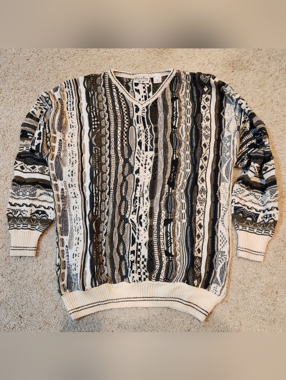 Giorgio di Firenze 90s 3D Coogi-Style V-Neck Sweater - Size M